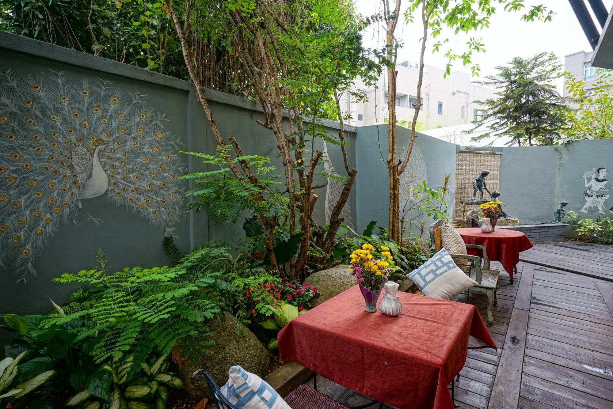 Отель At Pingnakorn Nimman